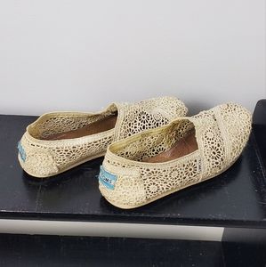 Toms off white lace keds (Alpargata Slip-On)